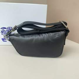 Picture of Burberry Handbags _SKUfw170487201fw